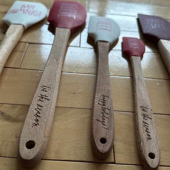 🥄Spatulas by Rae Dunn - Picture 4 of 5